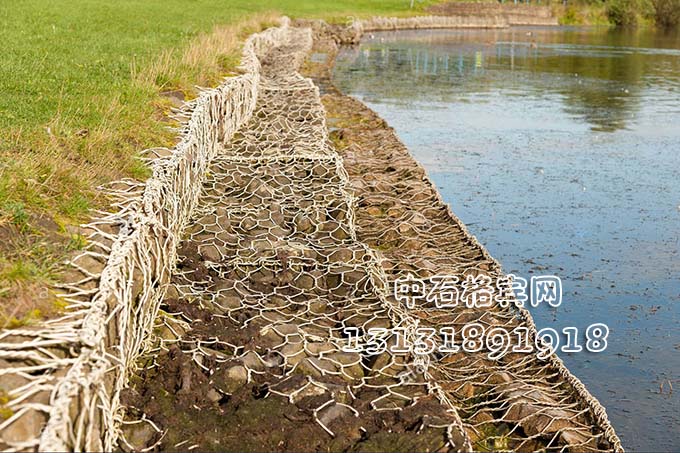 固濱籠護(hù)坡價(jià)格咨詢(xún)13131891918